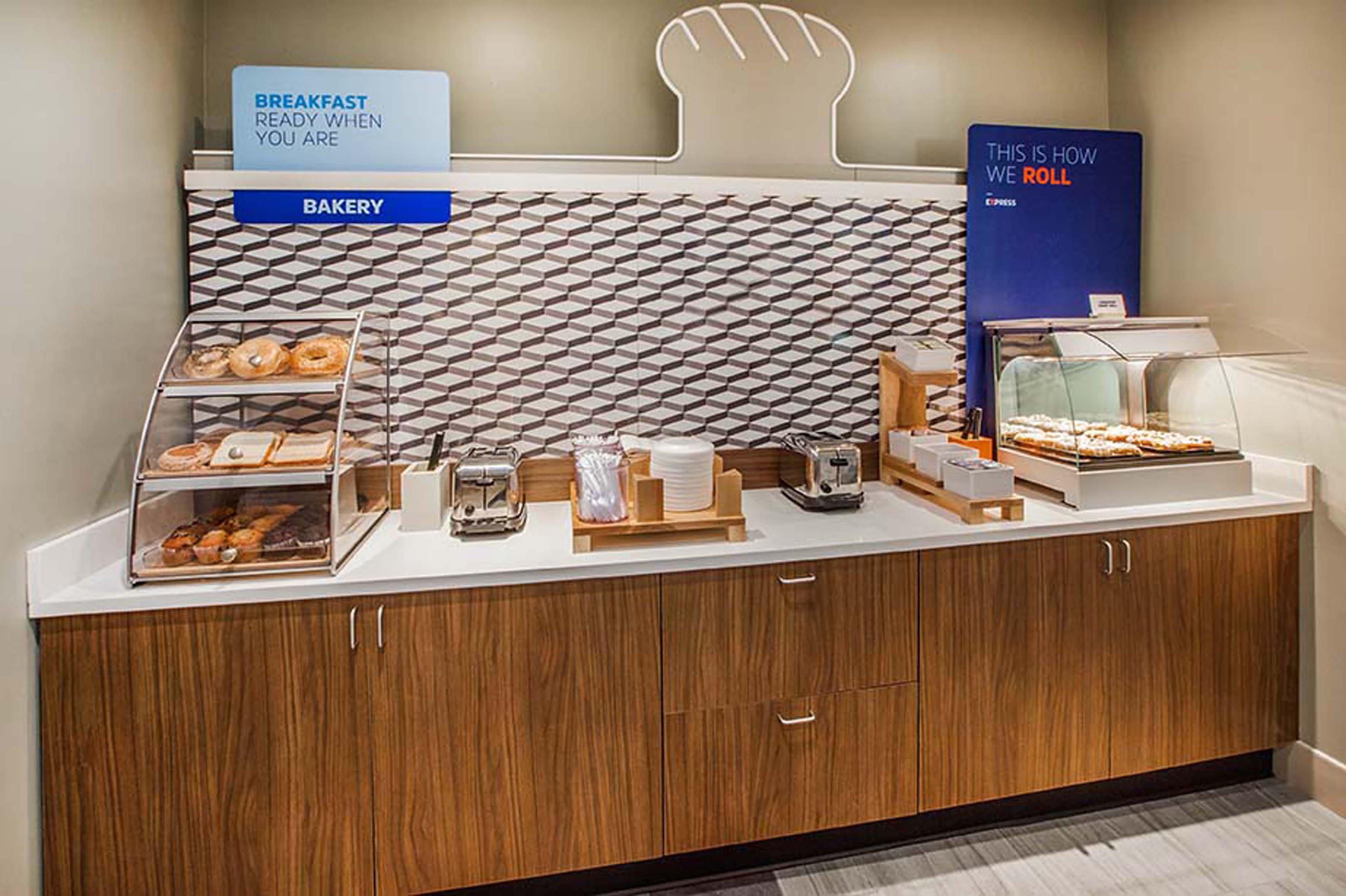 Express & Sioux City-south By Ihg Sioux Stadt