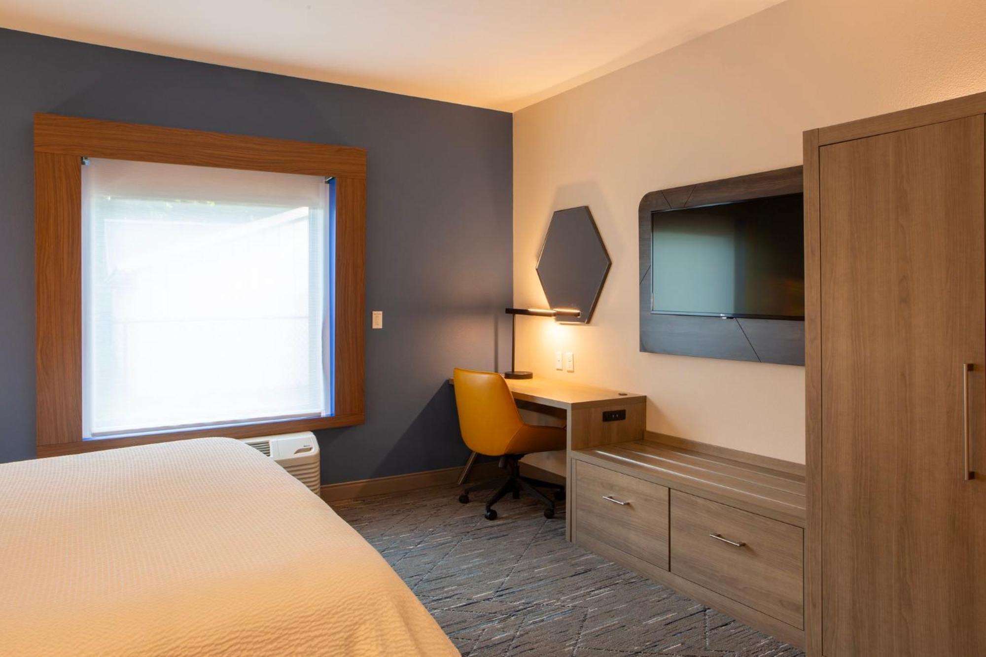 Express & Sioux City-south By Ihg Sioux City