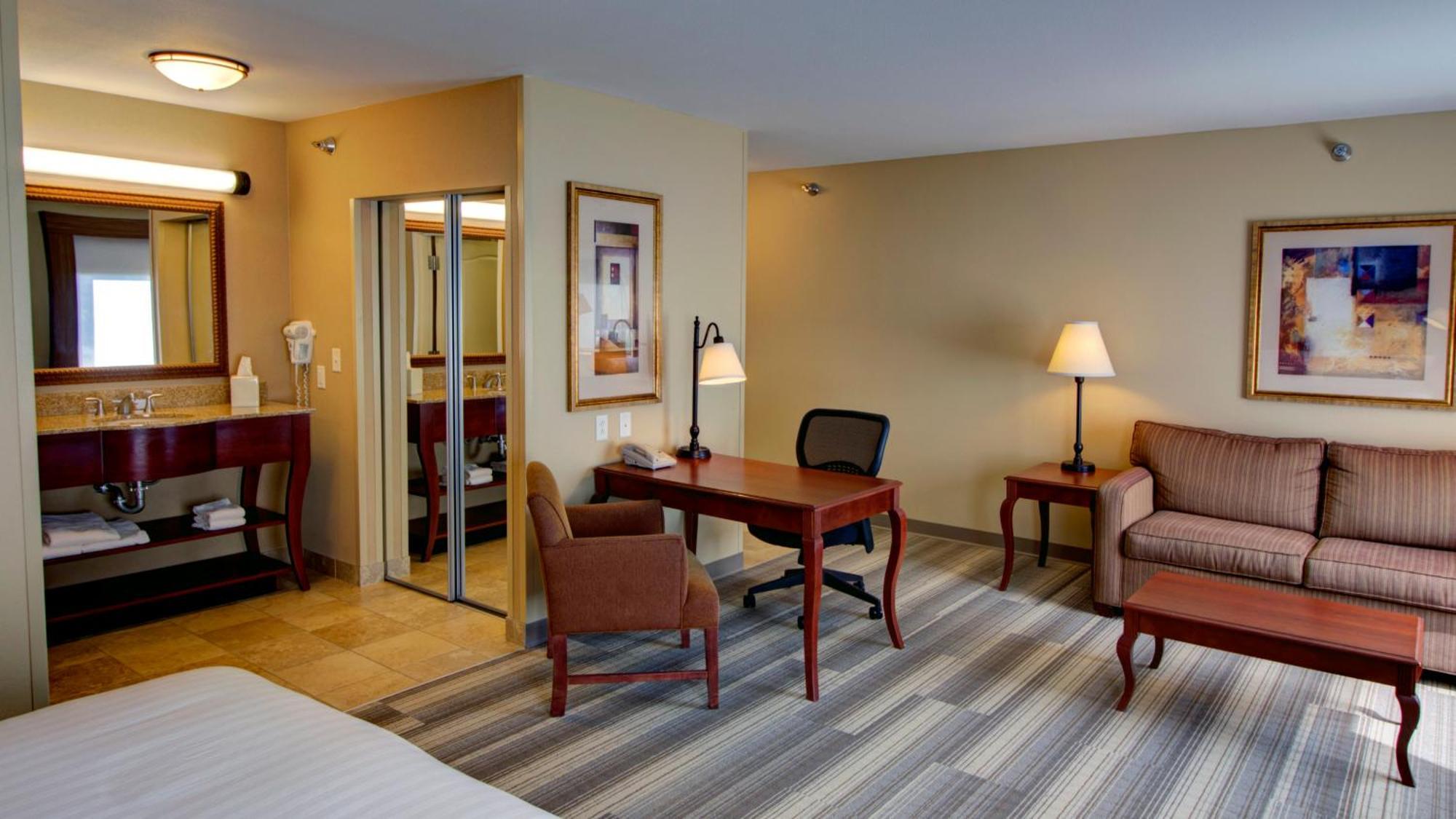 Express & Sioux City-south By Ihg