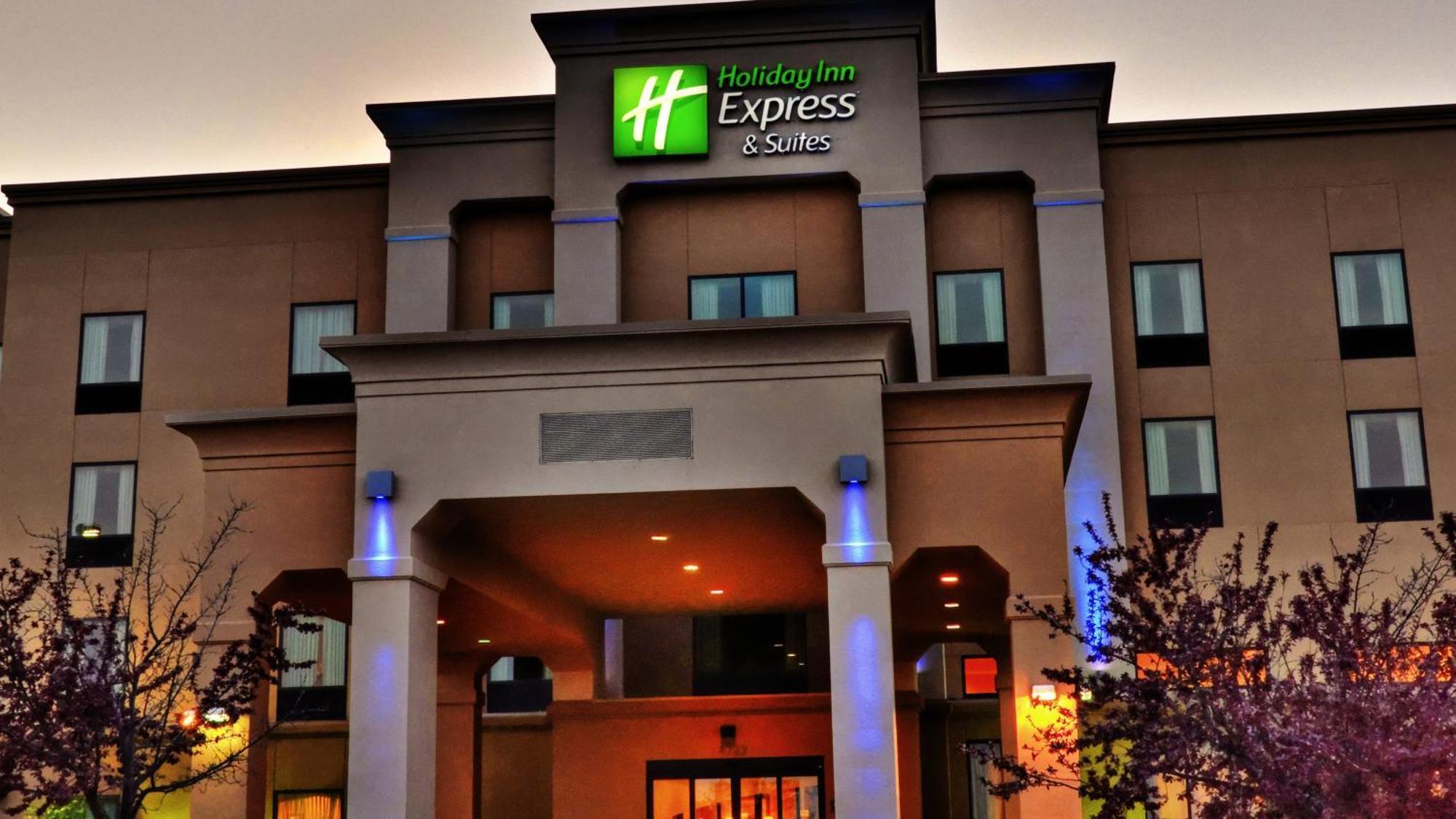 Express & Sioux City-south By Ihg Hotel
